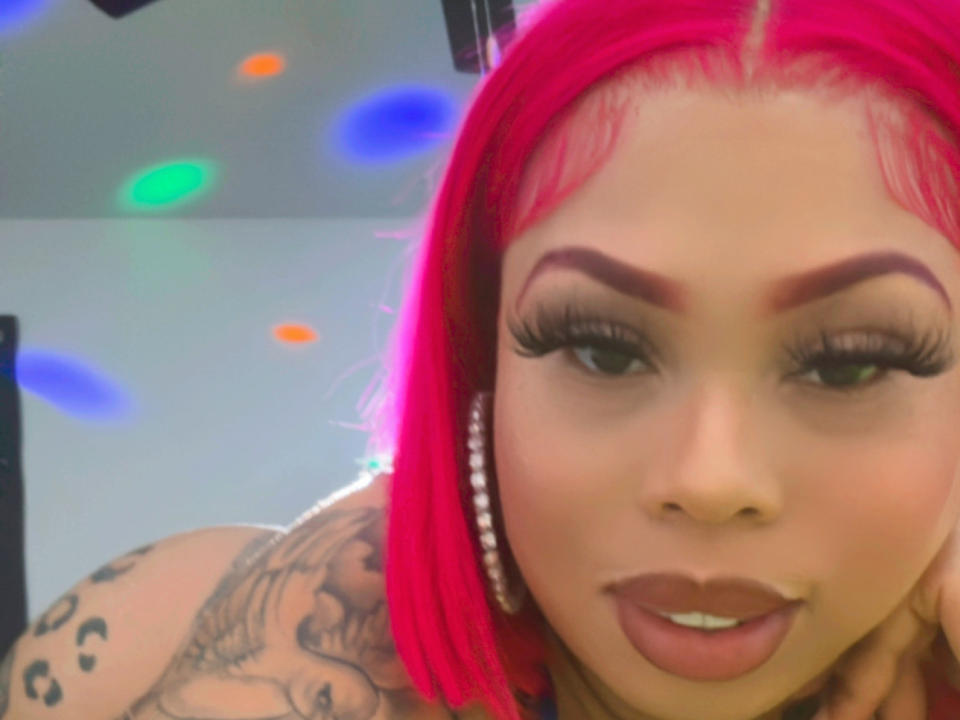 JuicyButtRena - Sexe cam en vivo - 28844420