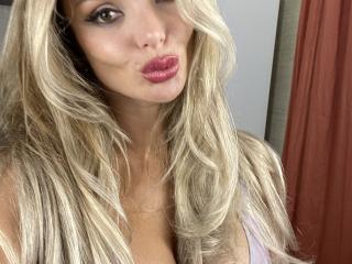 Ver a ficha detalhada de ViktoriaBq