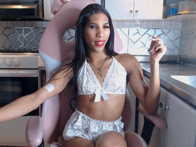 MirandaPresly - Live porn &amp; sex cam - 28845887