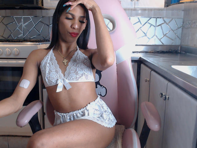 MirandaPresly - Live porn &amp; sex cam - 28845917