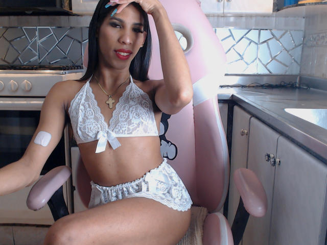 MirandaPresly - Live porn &amp; sex cam - 28845926