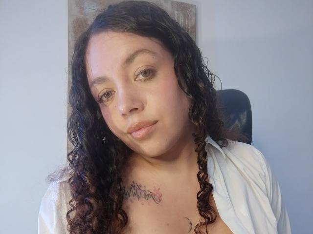 RubbyStrongX - Live sexe cam - 28846325