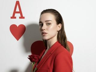 Ver a ficha detalhada de StellaNoir