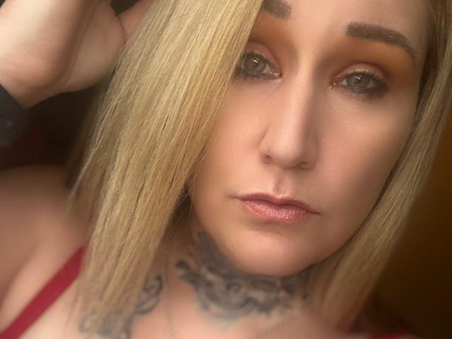 ThroatDemon6666 - Sexe cam en vivo - 28846487