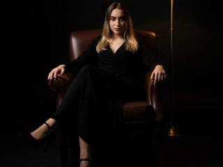 Ver a ficha detalhada de Kamella