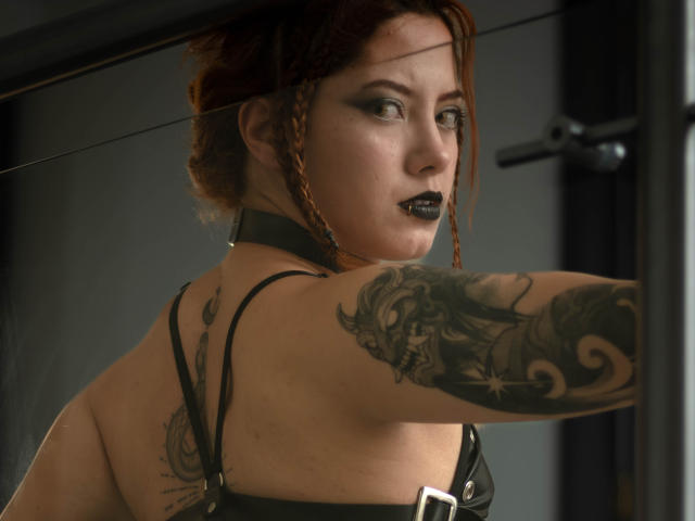 EmmaThomsonn - Live sexe cam - 28848167