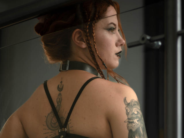 EmmaThomsonn - Live sexe cam - 28848170