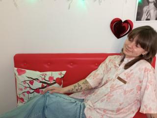 Ver la ficha detallada de AnnaWestt