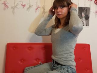 Ver la ficha detallada de AnnaWestt