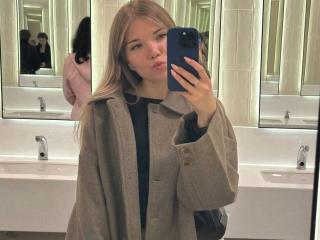 Ver a ficha detalhada de MichaFoxy