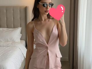 Ver la ficha detallada de ElzaKomx