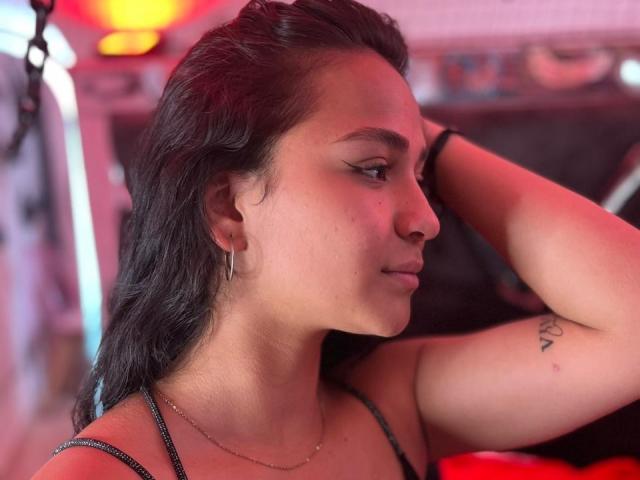 RouxiMori - Live sexe cam - 28850675