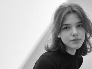 Ver la ficha detallada de LariElla