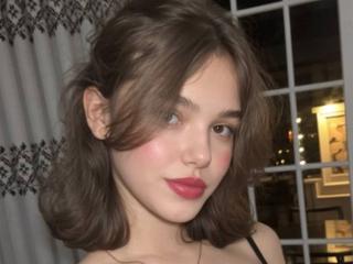 Ver la ficha detallada de LariElla