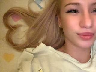 Ver la ficha detallada de JessieYoumans