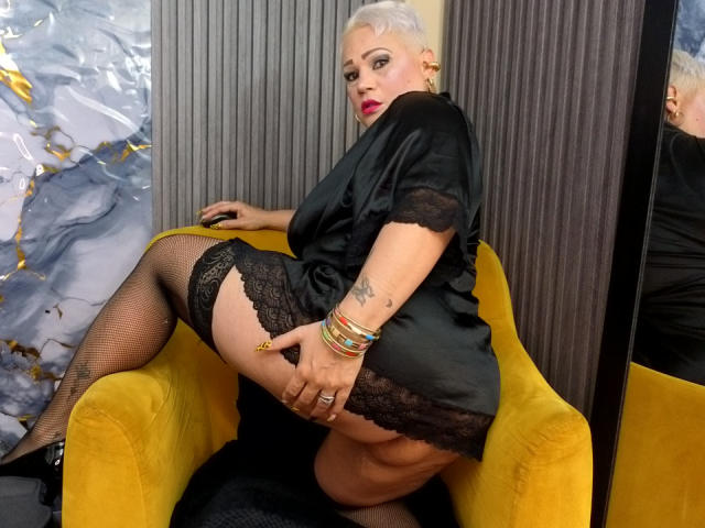 GianellaCox - Sexe cam en vivo - 28852379