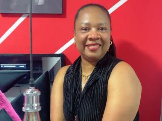 Ver la ficha detallada de SharonNoa