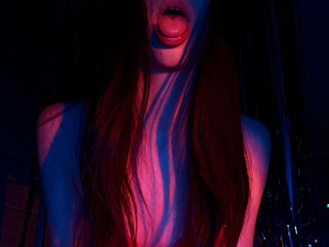 WollyMolly - Live porn &amp; sex cam - 28853135