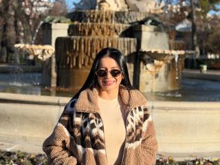 Ver la ficha detallada de IsabellaJames