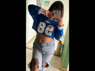 Ver la ficha detallada de AnikaFleur