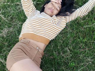 Ver la ficha detallada de VikkyHot