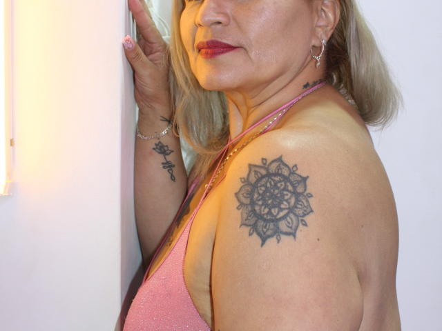 VictoriaRubio - Live sexe cam - 28855832