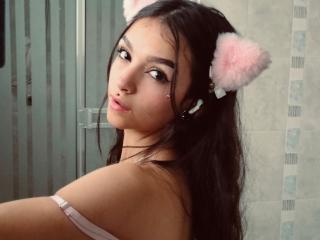 Xem hồ sơ đầy đủ của MarietteJones