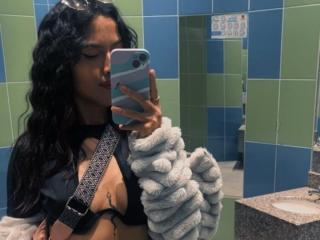 Ver la ficha detallada de MyaaTyler