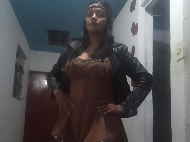 ArianithaXox - Live porn &amp; sex cam - 28858826