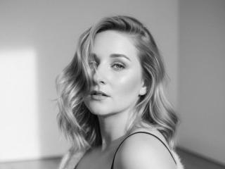 Ver a ficha detalhada de AnnaColle