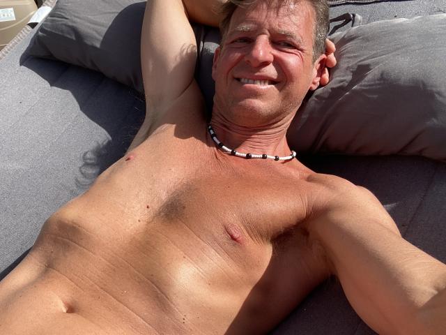 iosonfigo69 - Live sexe cam - 28859435