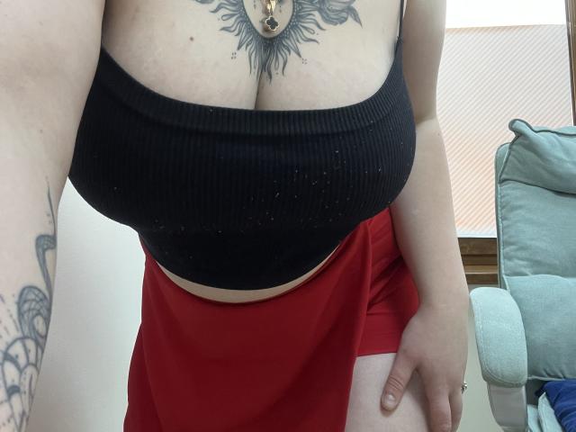 DiLaria - Live porn &amp; sex cam - 28859537