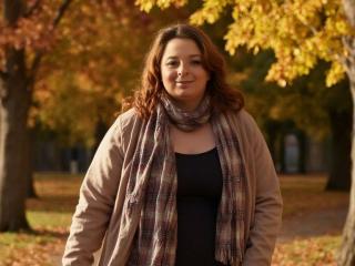 Xem hồ sơ đầy đủ của Silla-hot