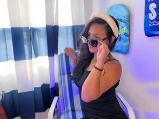 Xem hồ sơ đầy đủ của RouxiMori