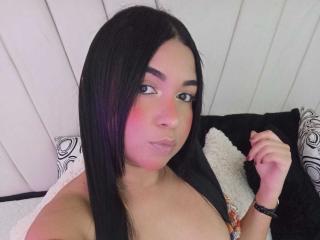 Xem hồ sơ đầy đủ của AliceSmity