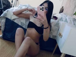 Xem hồ sơ đầy đủ của ValerieCasanova