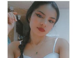 Xem hồ sơ đầy đủ của CrystalStones