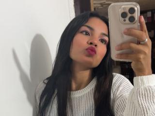 Ver a ficha detalhada de CrystalStones