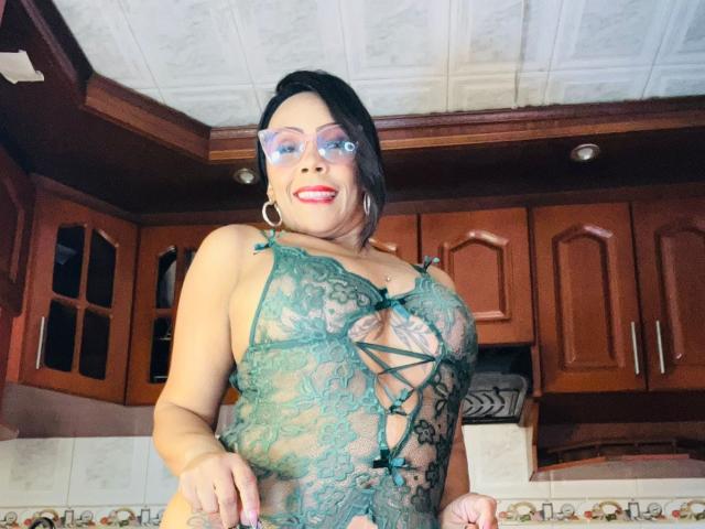 AmberNix - Live porn &amp; sex cam - 28861484