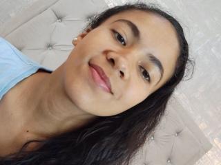 Ver la ficha detallada de CanelaaSwett