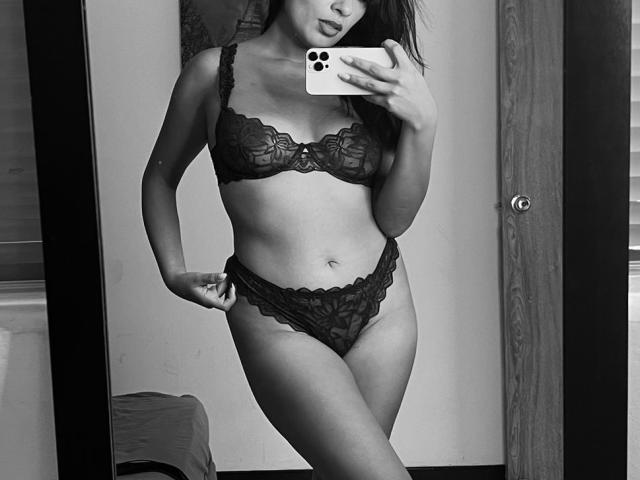 AmelineRousseau - Live sexe cam - 28862222