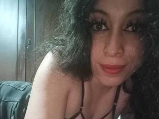 Ver a ficha detalhada de KendraSimons