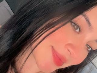 Xem hồ sơ đầy đủ của AnnyBentleii