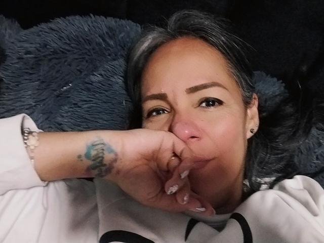 LailaCastillo - Live sex cam - 28865399