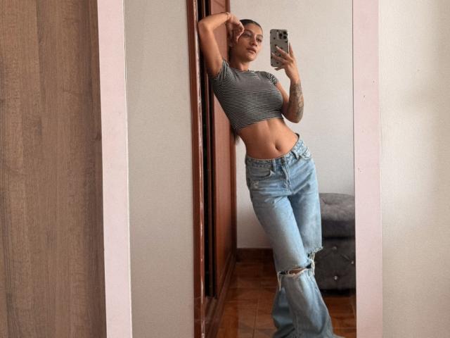 ThaliaAres - Sexe cam en vivo - 28866521