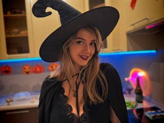 Ver la ficha detallada de MikyWayxy