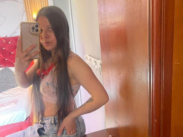 GraceRedMiller - Live porn &amp; sex cam - 28871735