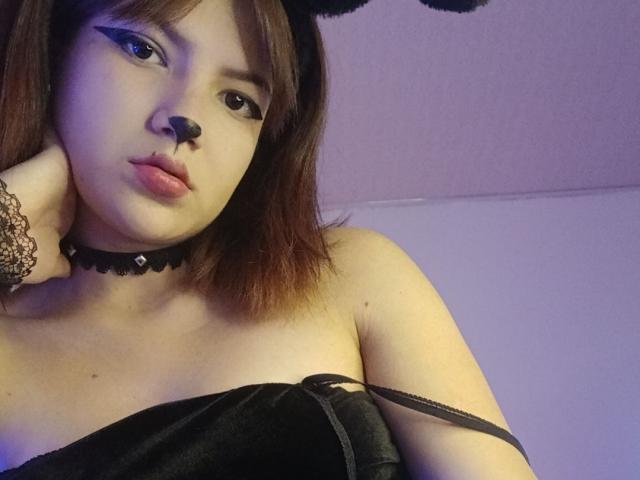 MiaBellee - Live porn &amp; sex cam - 28872539