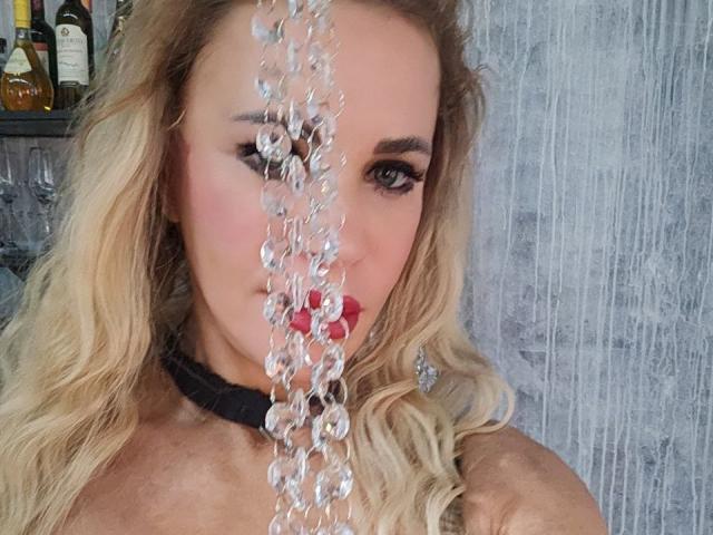 PamellaaOh - сексуальная веб-камера в реальном времени - 28873364