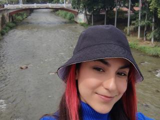 Ver la ficha detallada de AmyStreetwise69